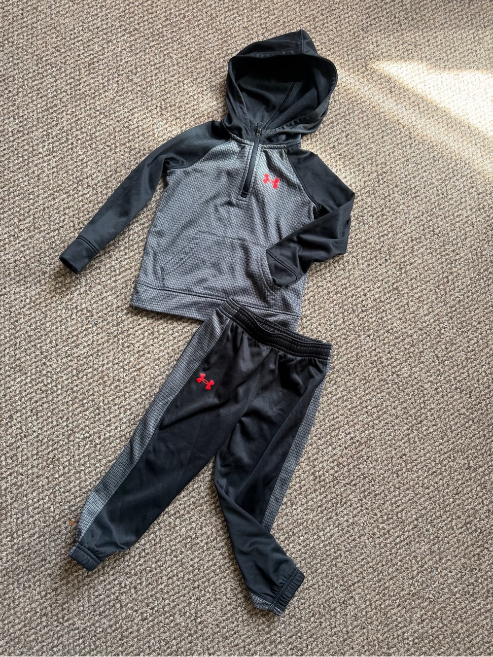 Under Armour toddler Hoodie and Jogger set